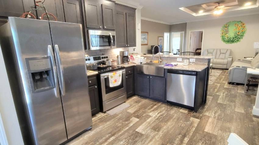 344 Siberian Cypress Circle a Winter Haven, FL Mobile or Manufactured Home for Sale